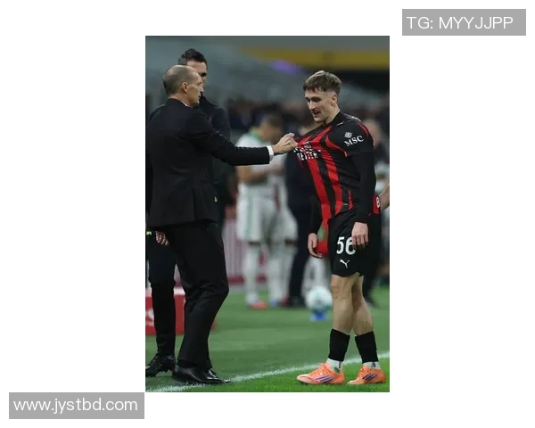 意大利足球甲级联赛:AC米兰胜都灵,继续领跑榜首,国米紧随其后